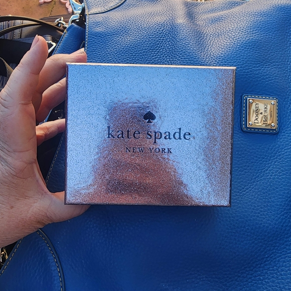Kate Spade Sparkling Green Card Holder - Picture 4 of 4